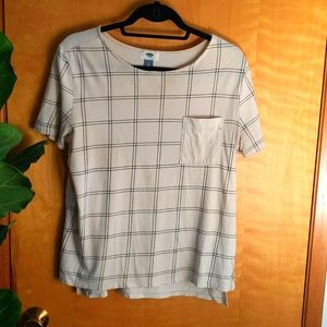 Cream and black plaid pocket tee